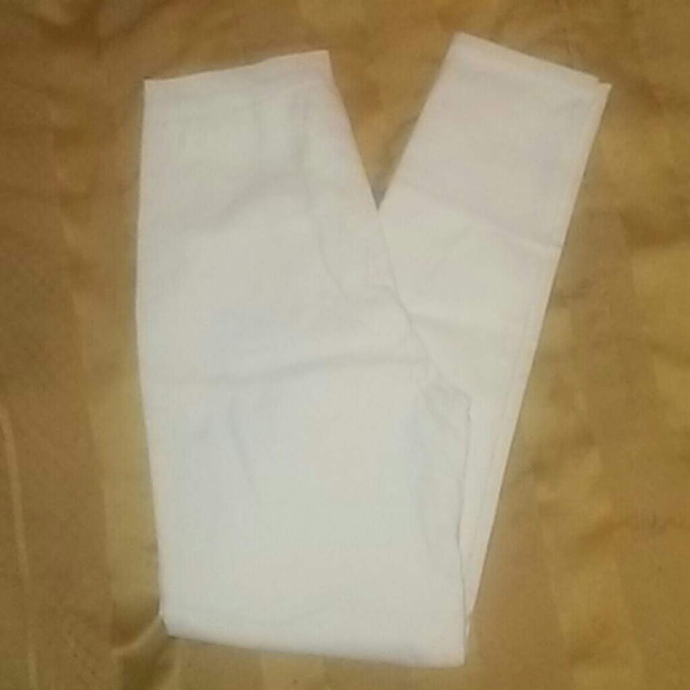 Highwasted white jeans